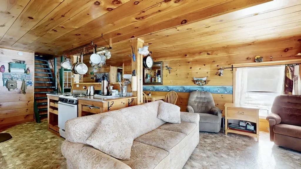 15 Hamlin Loop Mayfield Twp ME 04942