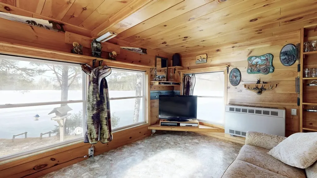 15 Hamlin Loop Mayfield Twp ME 04942
