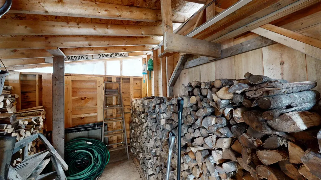 15 Hamlin Loop Mayfield Twp ME 04942