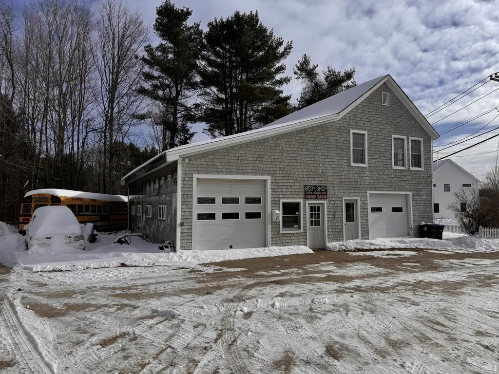 4 Parsonage Road North Yarmouth ME 04097
