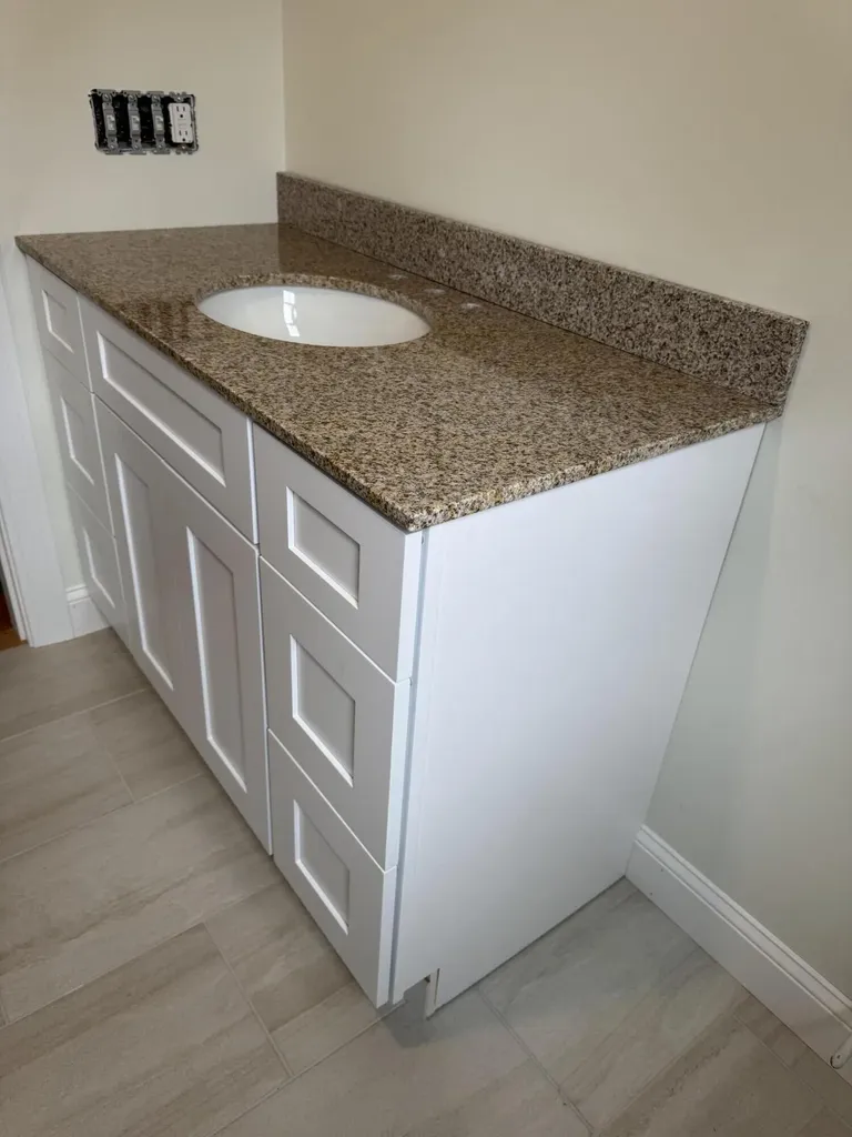 23 Forest Glen Lane Topsham ME 04086
