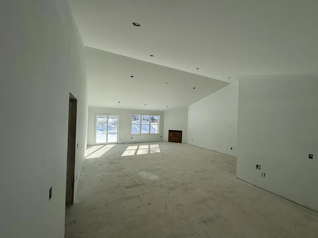 23 Forest Glen Lane Topsham ME 04086