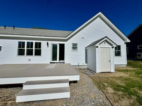 23 Forest Glen Lane Topsham ME 04086