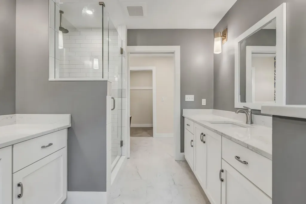 82 Falcon Lane Lamoine ME 04605
