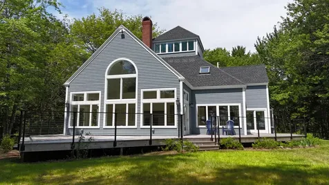 82 Falcon Lane Lamoine ME 04605