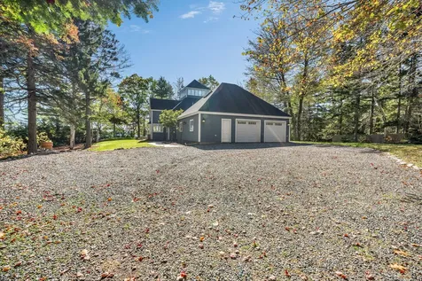 82 Falcon Lane Lamoine ME 04605