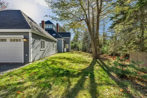 82 Falcon Lane Lamoine ME 04605