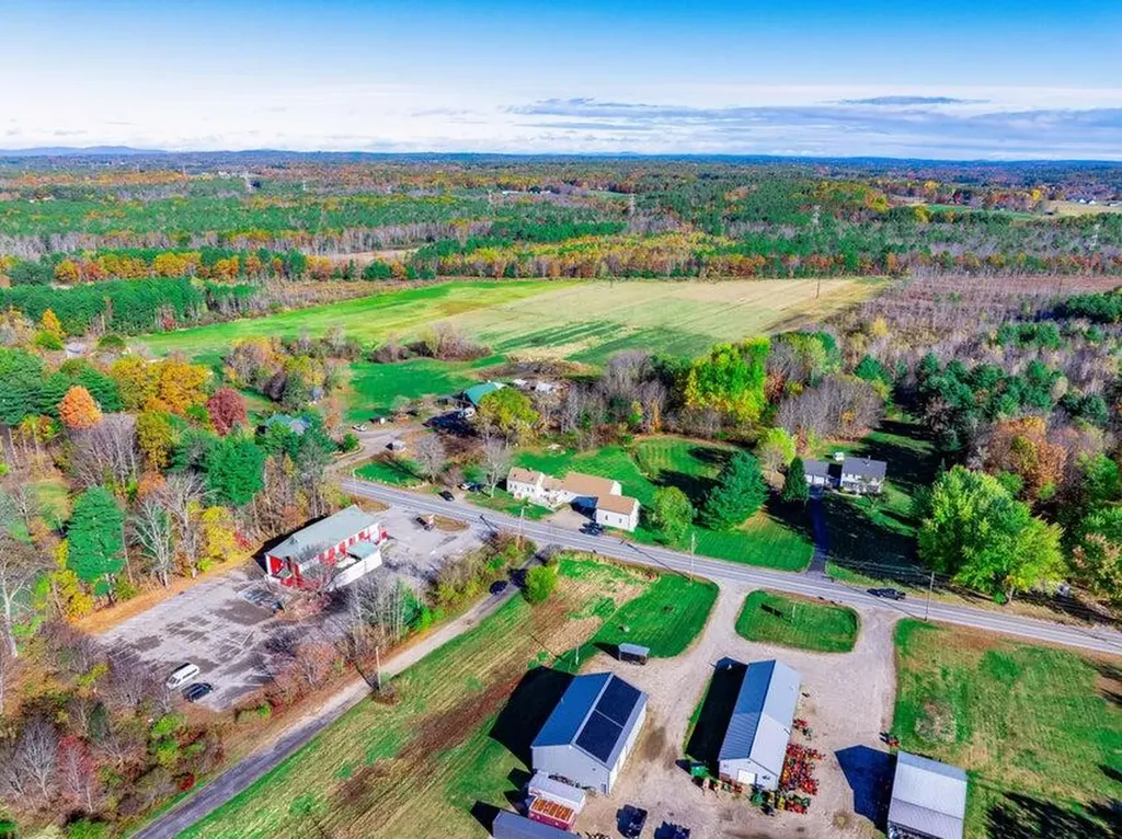 1306 Long Plains Road Buxton ME 04093