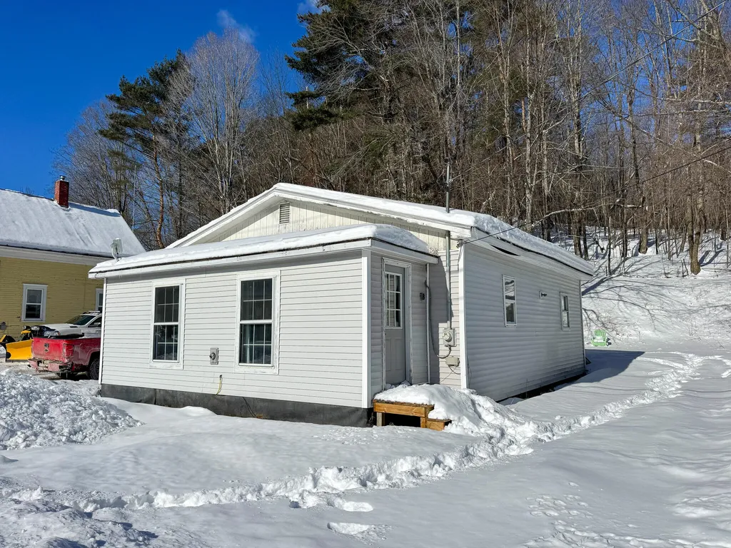 44 Murray Street Bingham ME 04920