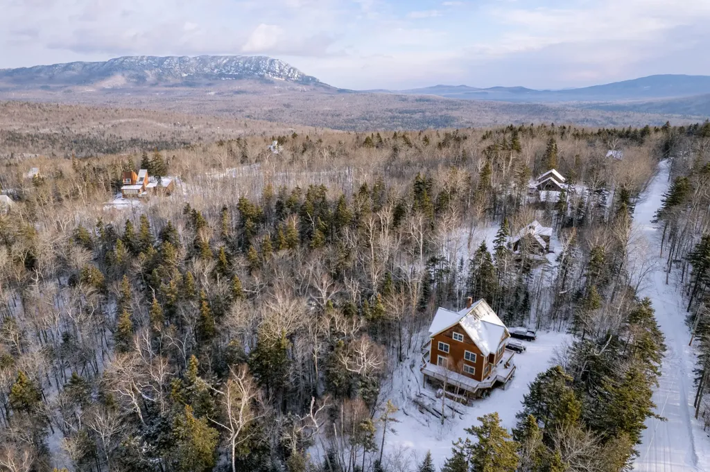 2025 Hillside Road Carrabassett Valley ME 04947