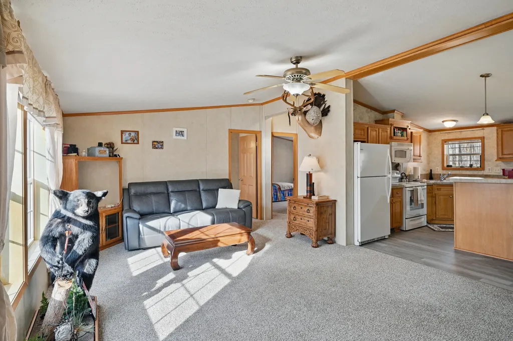 38 Hume Lane Gardiner ME 04345