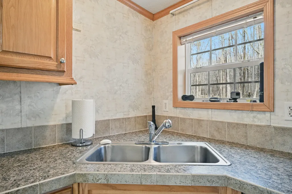 38 Hume Lane Gardiner ME 04345