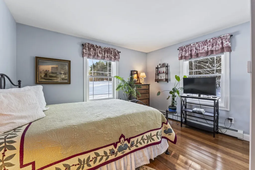 3 Nautical Way Gray ME 04039