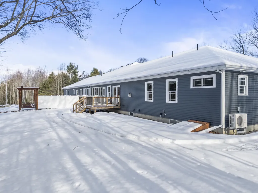 3 Nautical Way Gray ME 04039