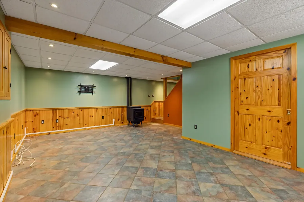 135 S Pond Road Winslow ME 04901