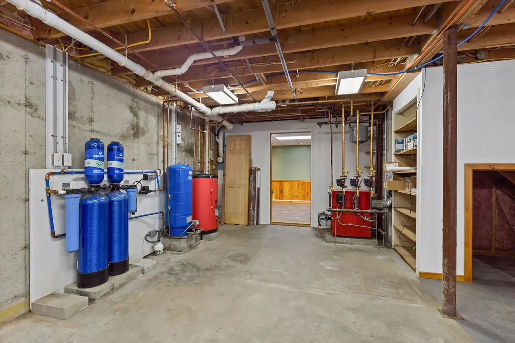 135 S Pond Road Winslow ME 04901