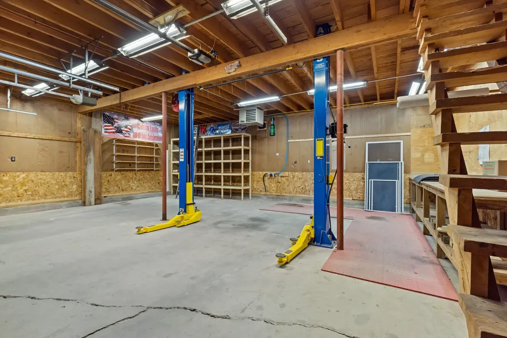135 S Pond Road Winslow ME 04901