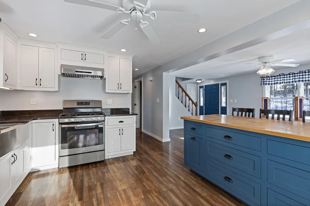 135 S Pond Road Winslow ME 04901