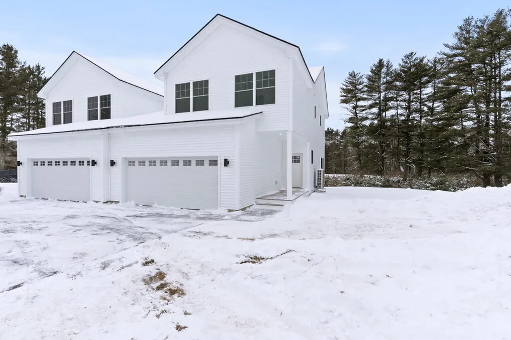 50 Hogan Circle Westbrook ME 04092