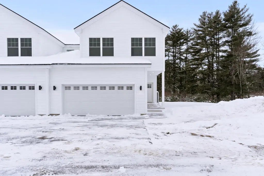 50 Hogan Circle Westbrook ME 04092