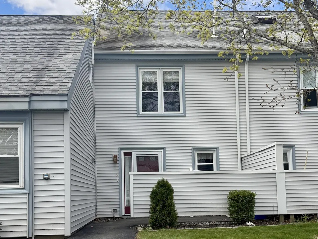826 Ohio Street Bangor ME 04401