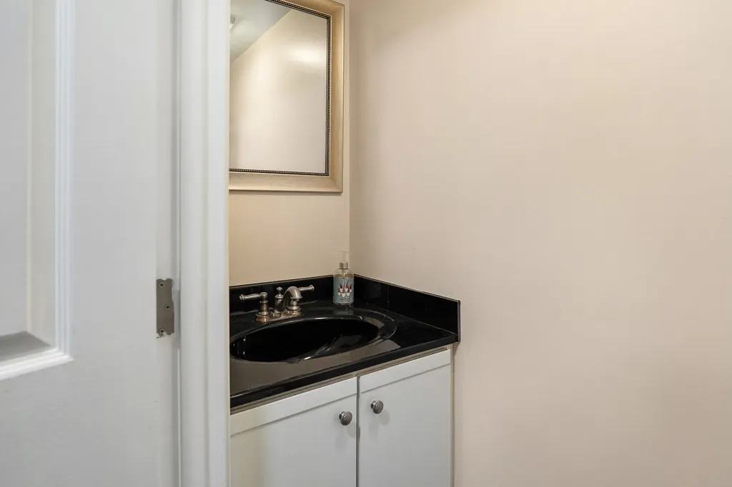 826 Ohio Street Bangor ME 04401