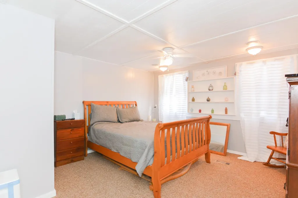 65 Kennebec Drive Lebanon ME 04027