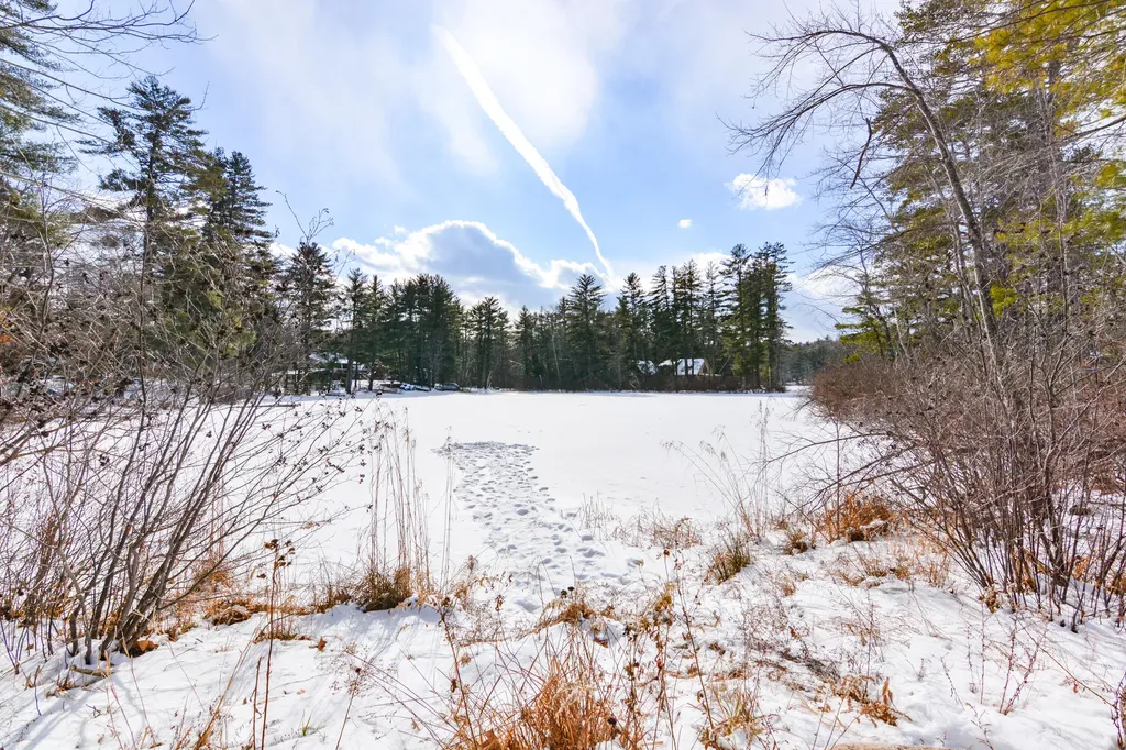 65 Kennebec Drive Lebanon ME 04027