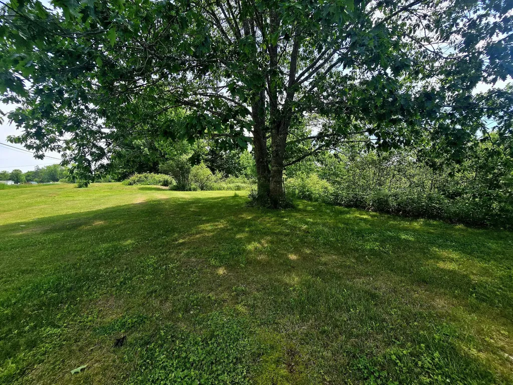 610 Stream Road Winterport ME 04496