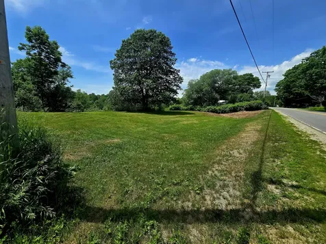 610 Stream Road Winterport ME 04496