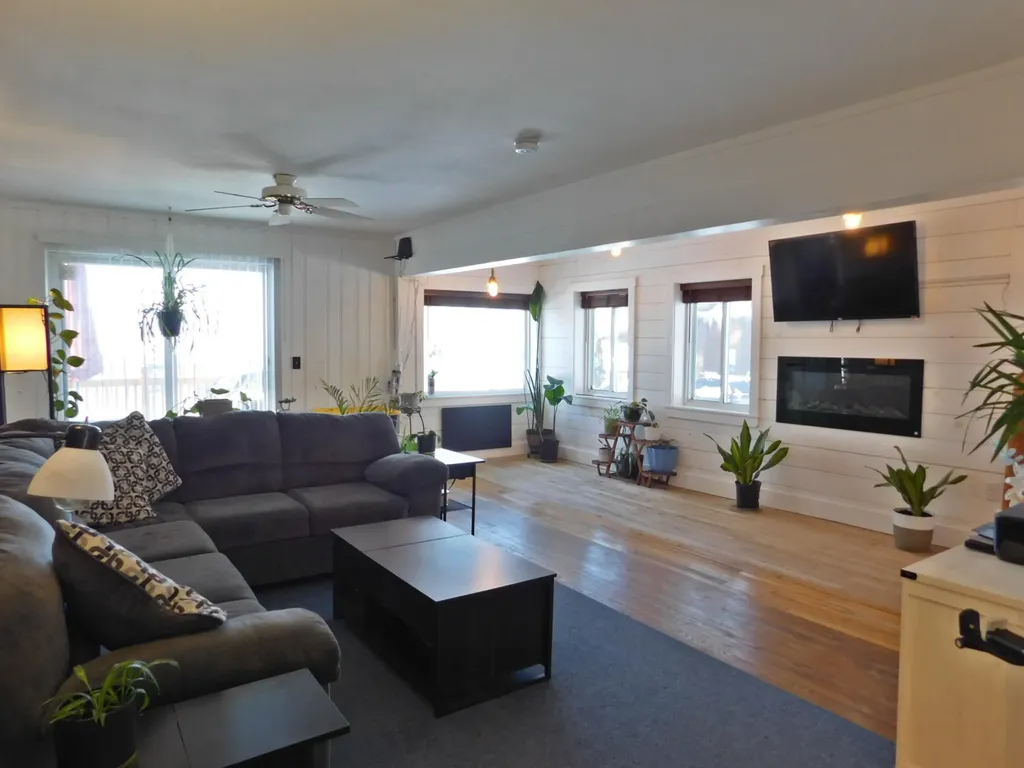 4 Watchic Road 15 Standish ME 04084
