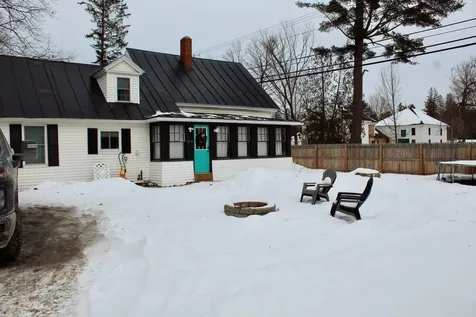 154 Greenwood Avenue Farmington ME 04938