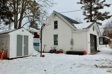 154 Greenwood Avenue Farmington ME 04938