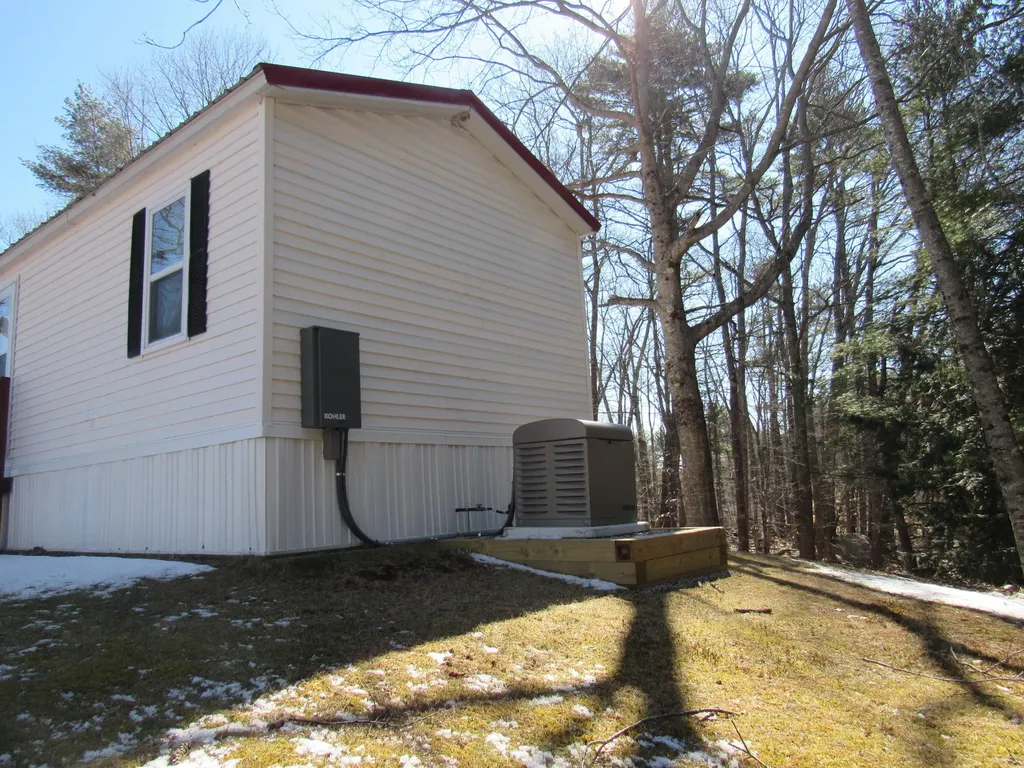 14 Pleasant Hill Road Limerick ME 04048
