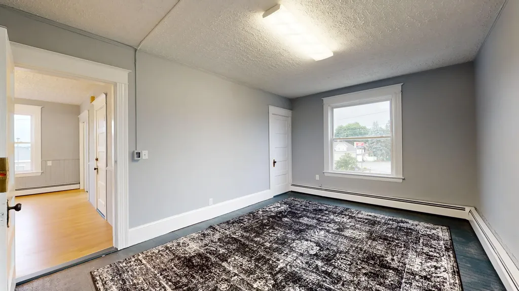 513 Sabattus Street Lewiston ME 04240