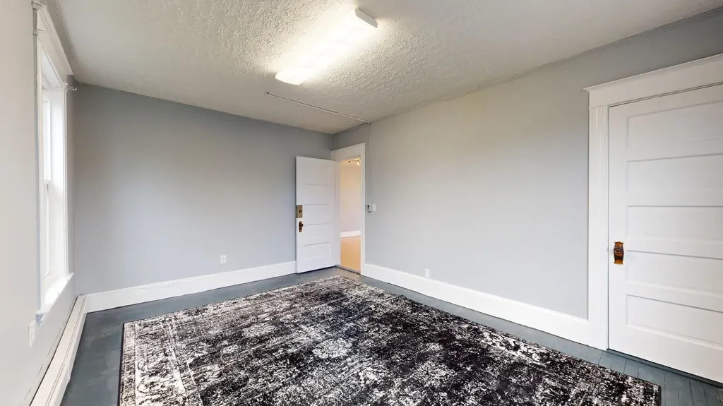 513 Sabattus Street Lewiston ME 04240