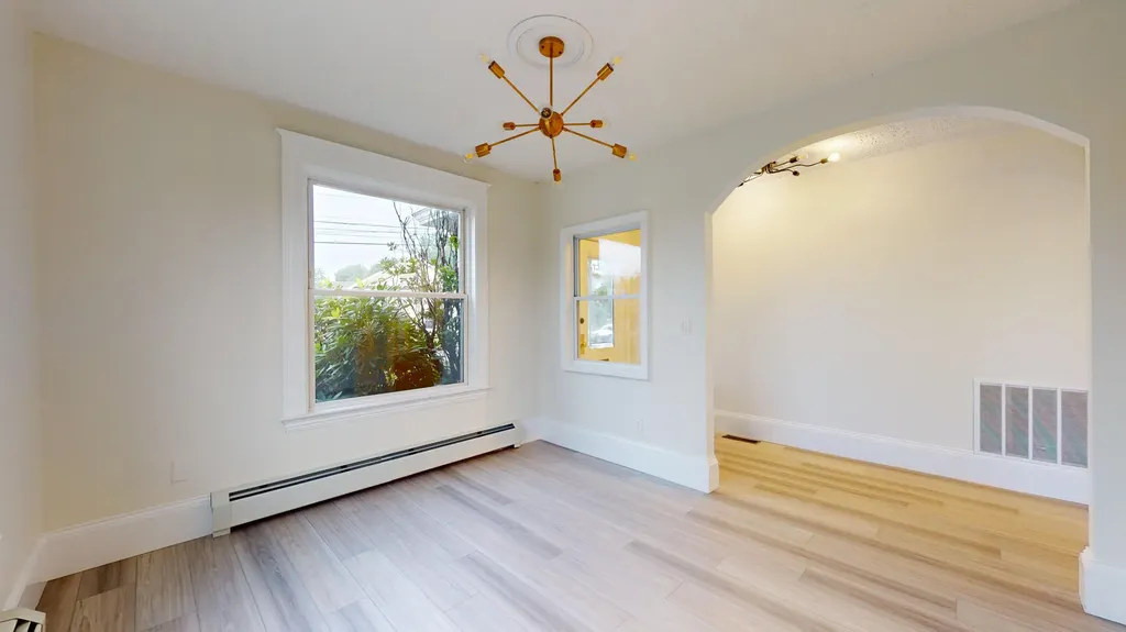 513 Sabattus Street Lewiston ME 04240