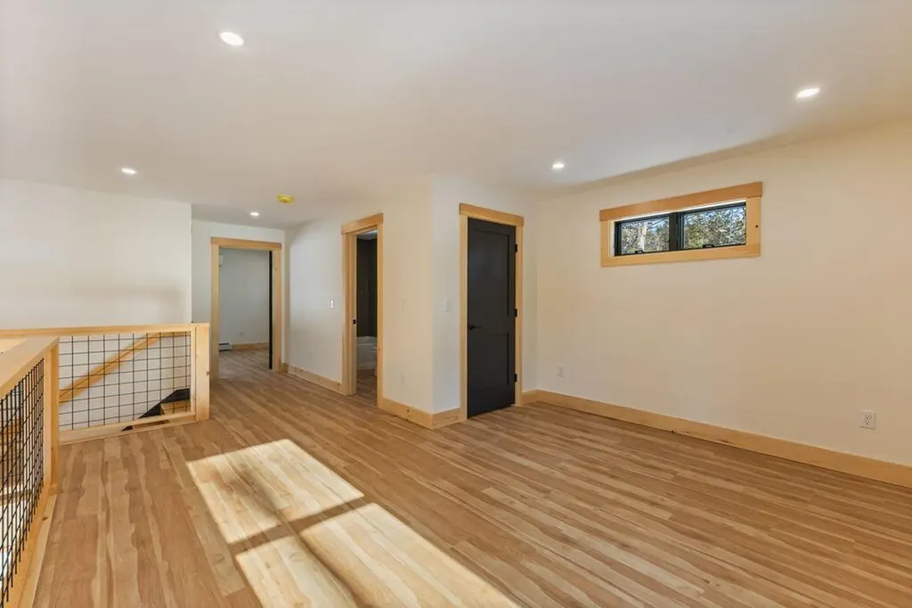62 East Point Way Norway ME 04268