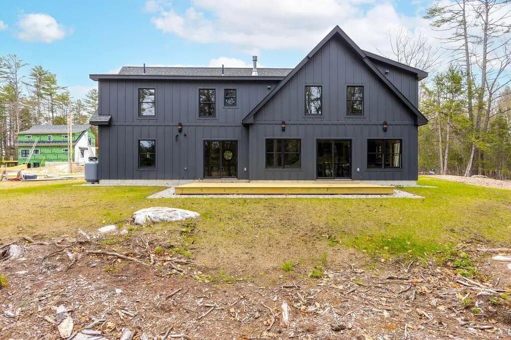 62 East Point Way Norway ME 04268