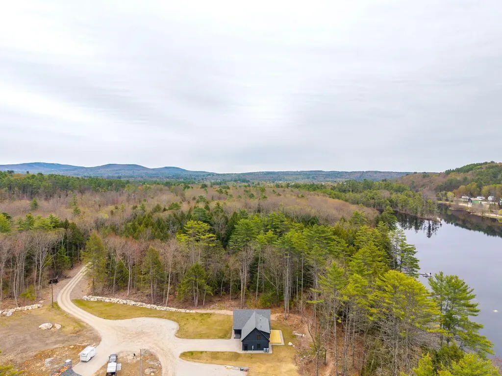 62 East Point Way Norway ME 04268