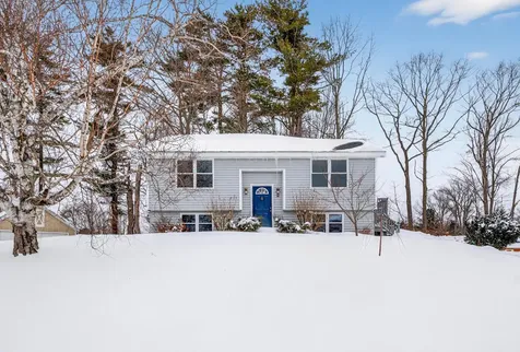 14 Phillip Street Scarborough ME 04074
