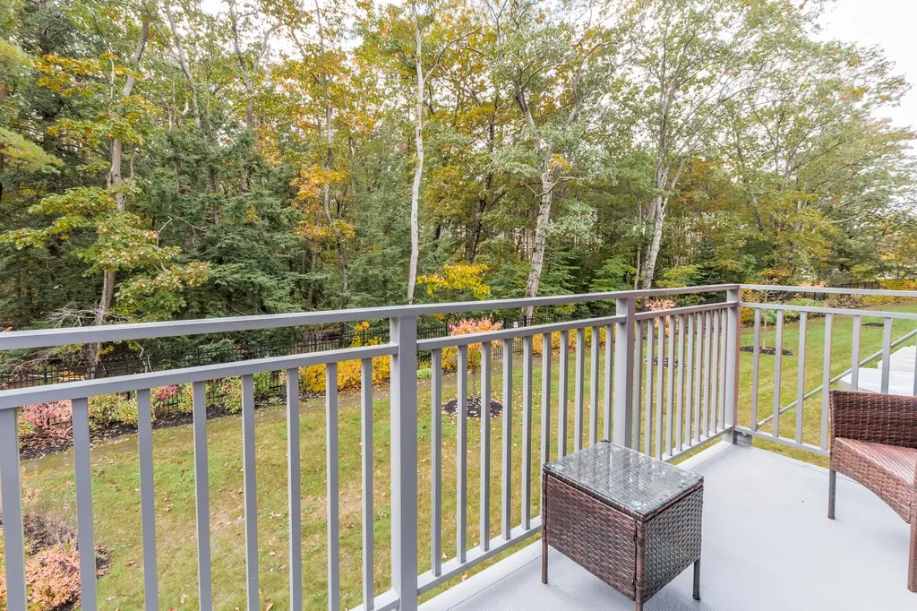 75 Mcauley Way Portland ME 04103
