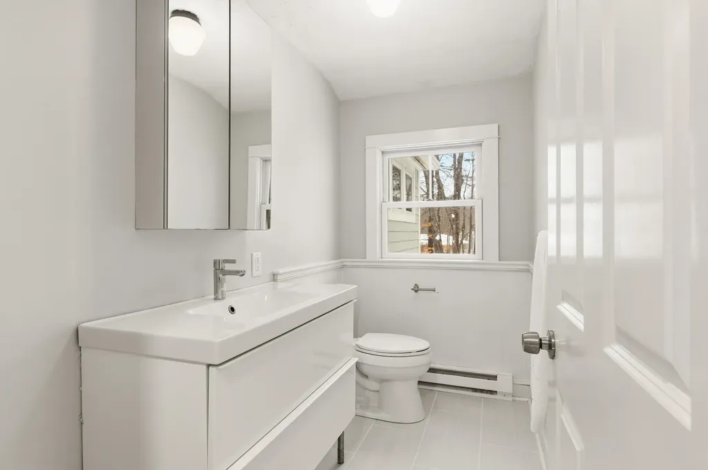 109 Melissa Drive Yarmouth ME 04096
