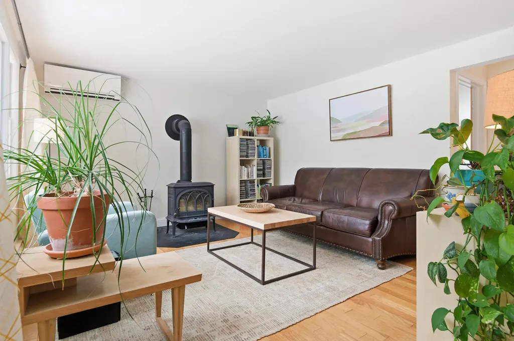 109 Melissa Drive Yarmouth ME 04096