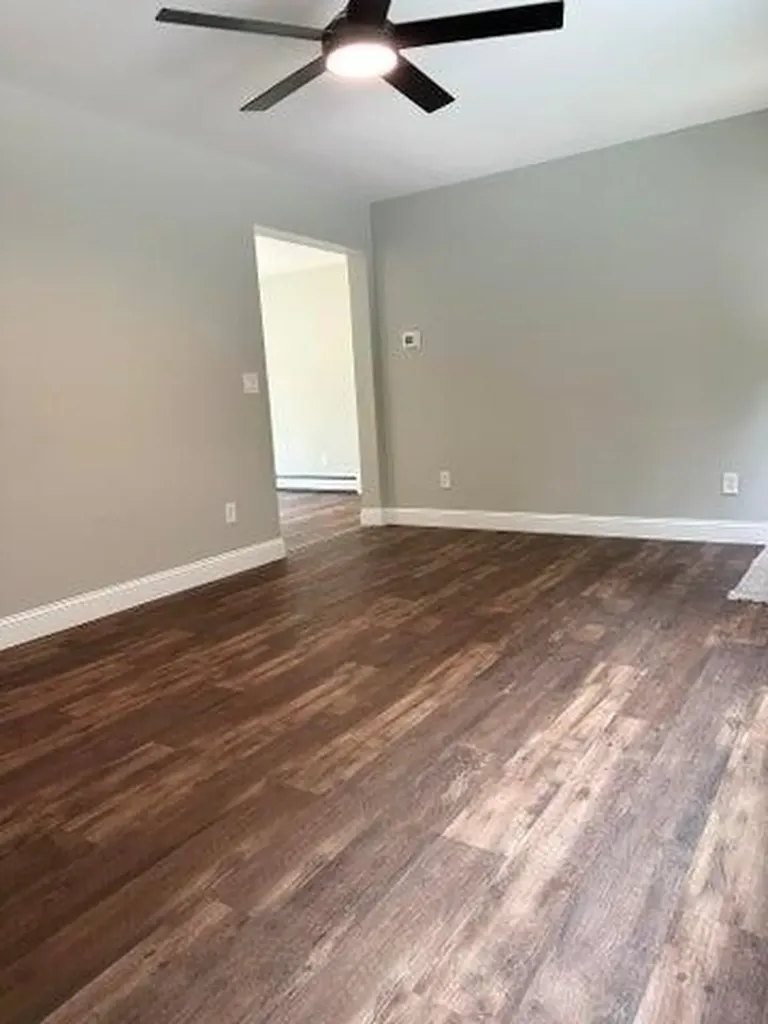 84 Noble Road Oxford ME 04270
