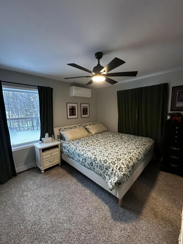 84 Noble Road Oxford ME 04270