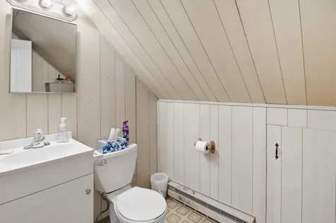 668 Fletcher Road Auburn ME 04210