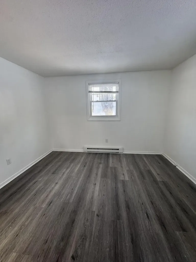 6 Castle Terrace Scarborough ME 04074