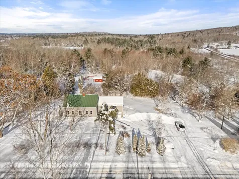 2514 Western Avenue Newburgh ME 04444