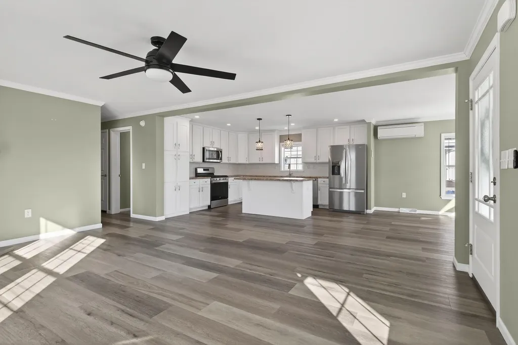 14 David Drive Scarborough ME 04074